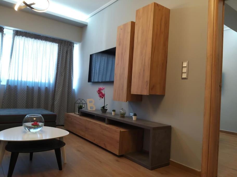 Urban House Aiolou Apartment Athena Bagian luar foto
